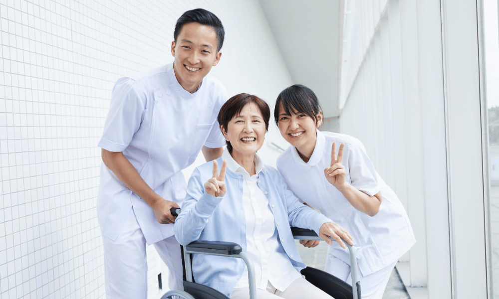 How Multilingual Patient Support Reduces Health Disparities in Diverse Communities
